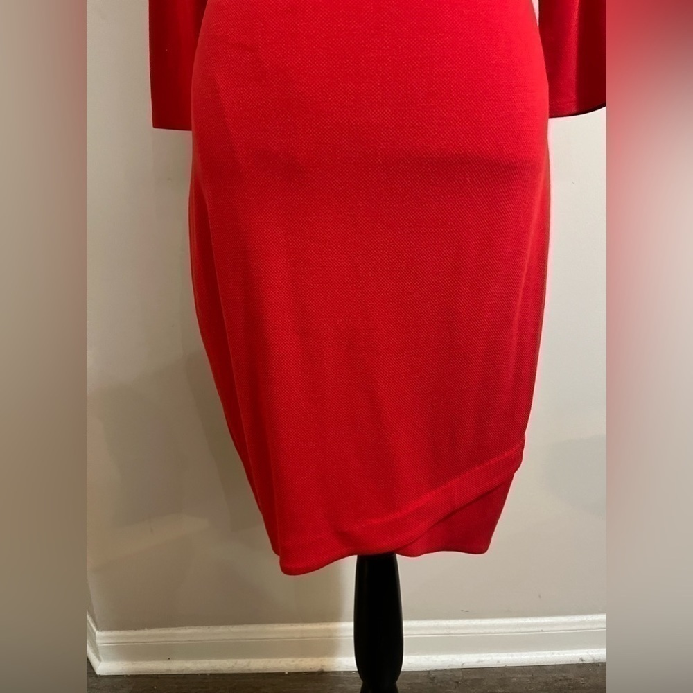 🖤 GREAT PRICE!  Super cute red dress with stretch - Picture 3 of 5
